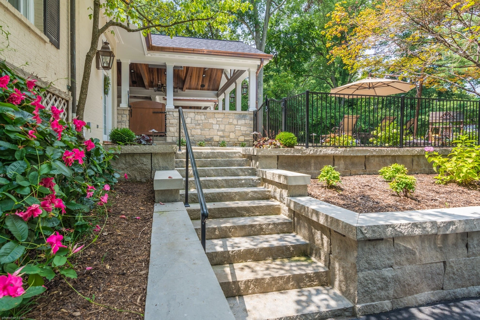 Ladue Landscape by Flora Design And Landscape - Photo 2