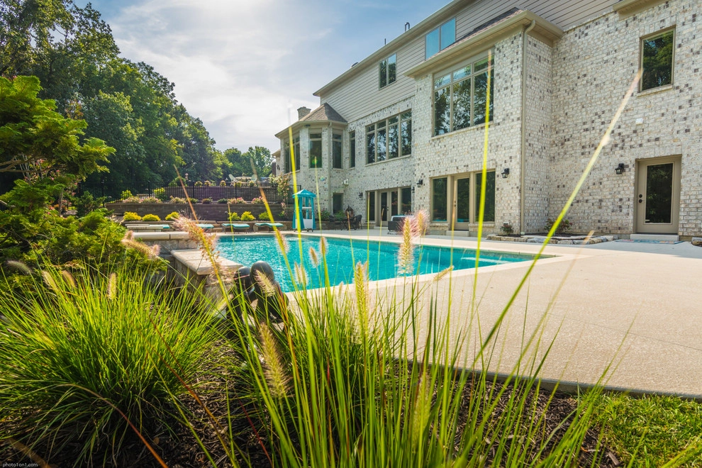 Creve Coeur Landscape by Flora Design And Landscape - Photo 3