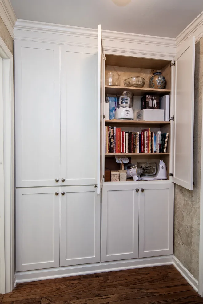 Germantown Contemporary Kitchen Renovation by Heritage Builders - Photo 2