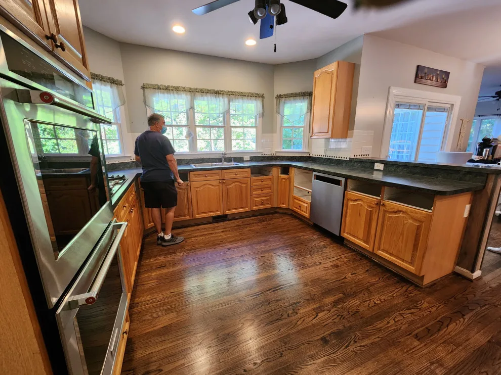 Dual Hue Kitchen Renovation by Vm Home Improvement LLC - Photo 18