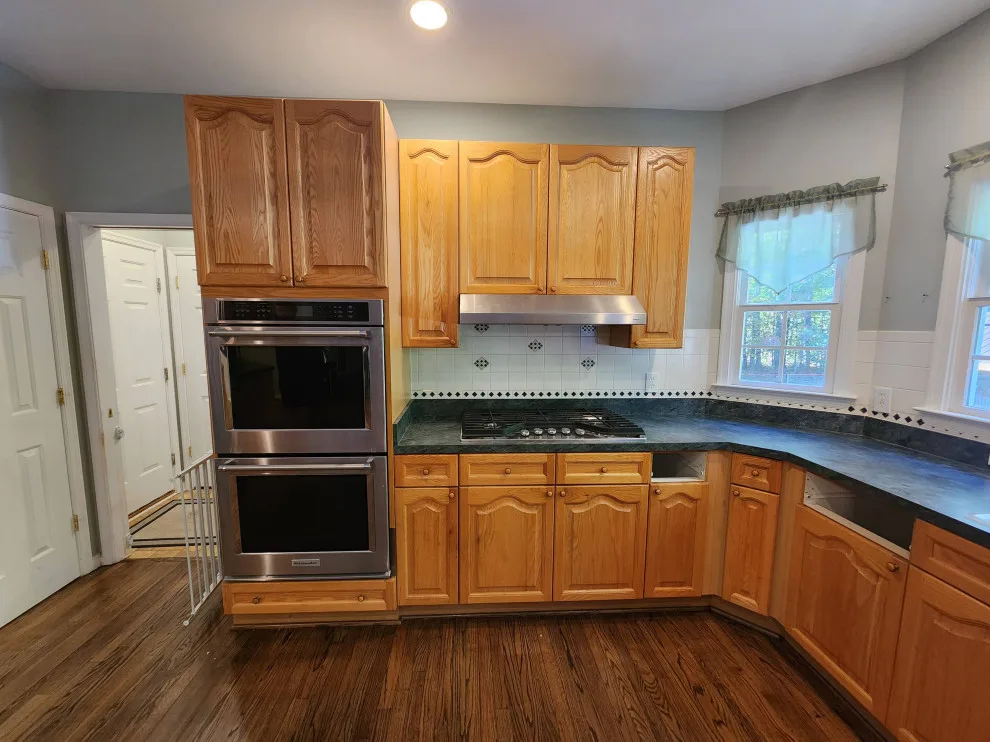 Dual Hue Kitchen Renovation by Vm Home Improvement LLC - Photo 17