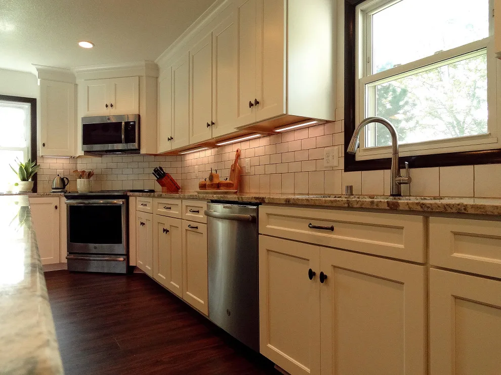 Franklin Home - Kitchen Renovation by Cornerstone Remodeling, Ltd - Photo 7