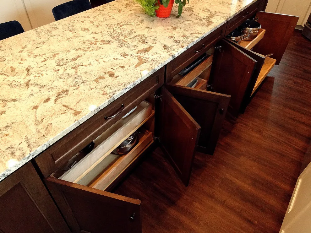 Franklin Home - Kitchen Renovation by Cornerstone Remodeling, Ltd - Photo 14