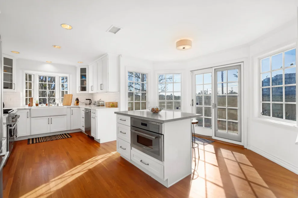 Seal Beach, CA Kitchen Renovation by Katz Design & Builders Inc. - Photo 3