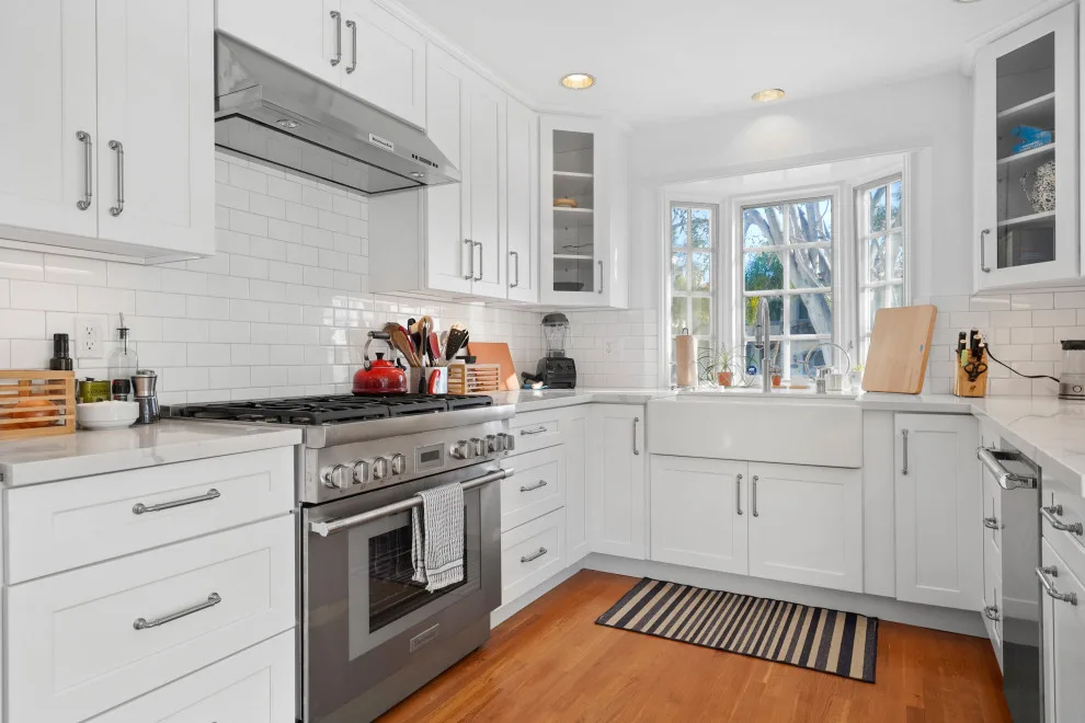 Seal Beach, CA Kitchen Renovation by Katz Design & Builders Inc. - Photo 5