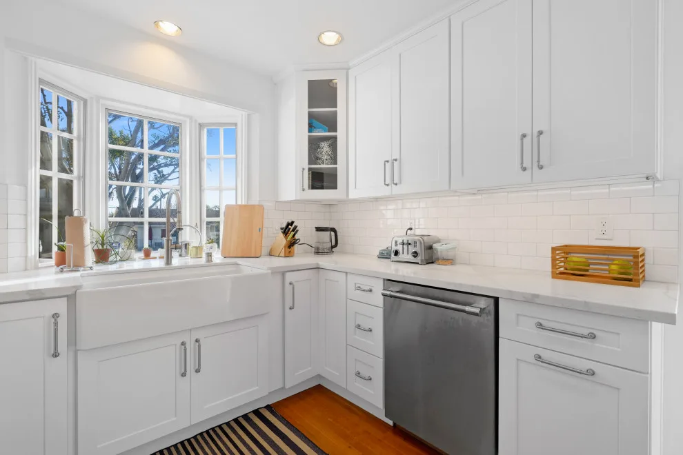 Seal Beach, CA Kitchen Renovation by Katz Design & Builders Inc. - Photo 9
