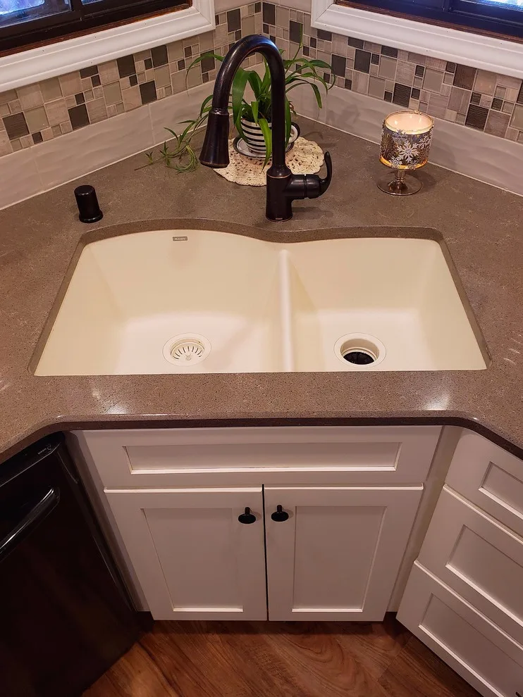 West Bend Home - Kitchen Renovation by Cornerstone Remodeling, Ltd - Photo 11