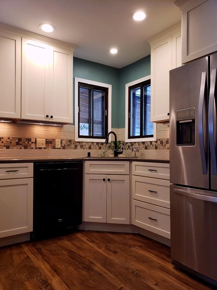 West Bend Home - Kitchen Renovation by Cornerstone Remodeling, Ltd - Photo 19