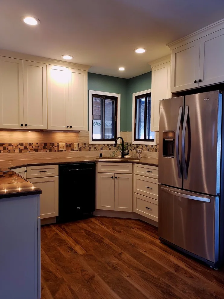 West Bend Home - Kitchen Renovation by Cornerstone Remodeling, Ltd - Photo 18