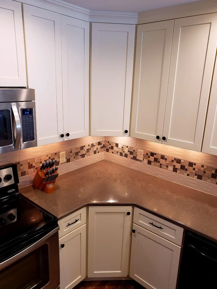 West Bend Home - Kitchen Renovation by Cornerstone Remodeling, Ltd - Photo 17