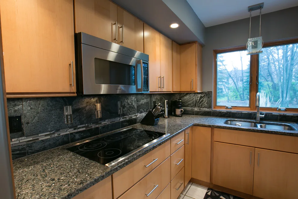 Midland Modern Kitchen Renovation by Griggs Building & Design Group - Photo 4