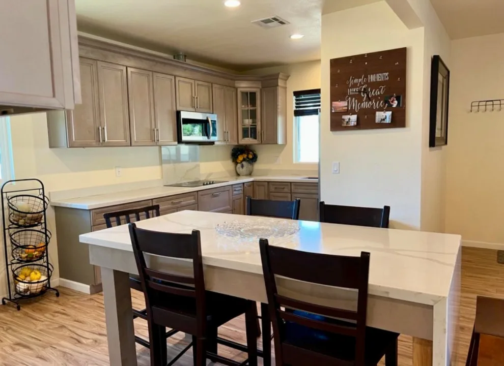 Valencia Construction Pros - Photo 5
