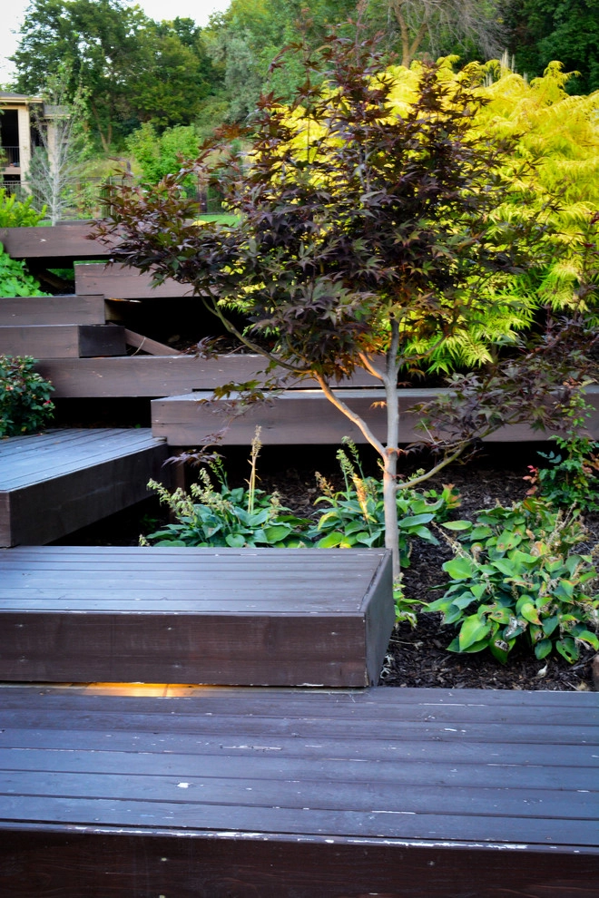 Modern Hillside Entry and Sculpture Garden by Breaking Ground - Photo 35
