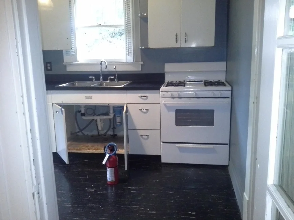 Kitchen Renovation by S & T Remodeling - Photo 5