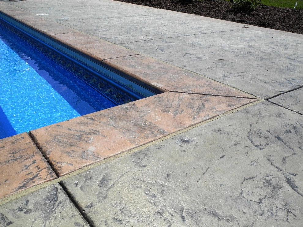 Comfortable Backyard Retreat by Breaking Ground - Photo 2