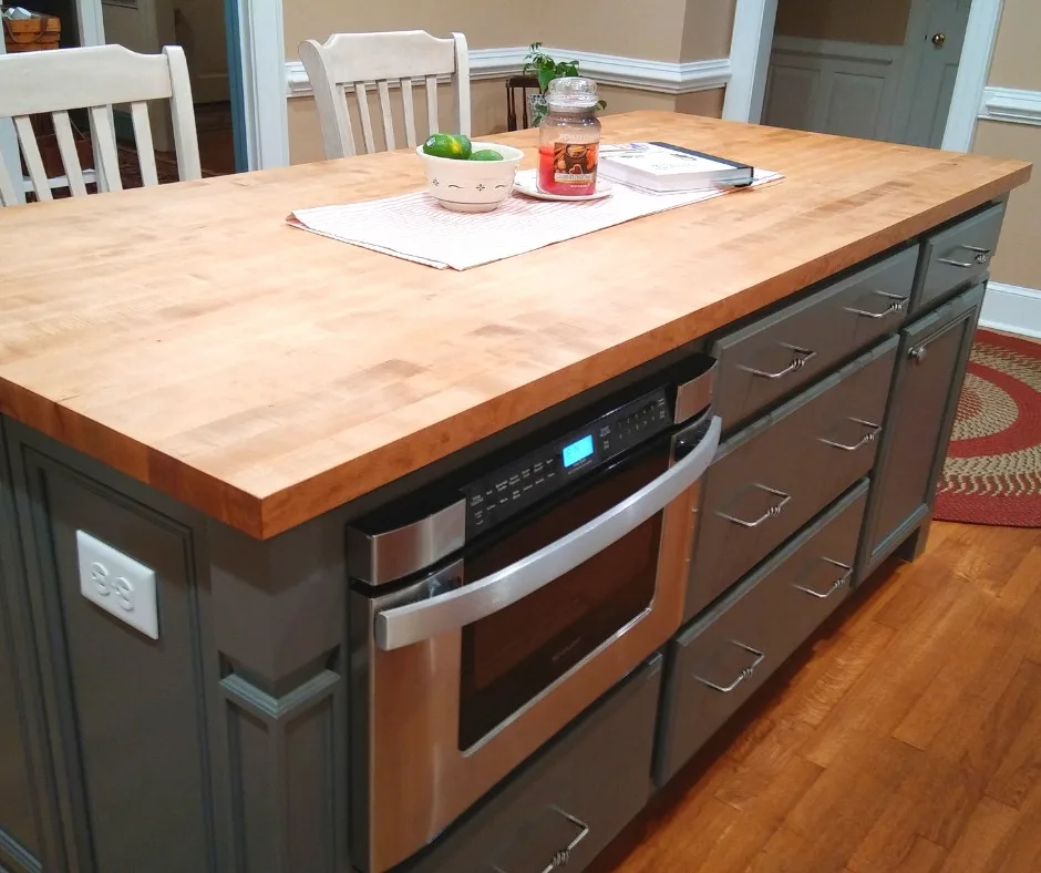 Suffolk VA Kitchen Remodeling by K.M. Cash Remodeling - Photo 5