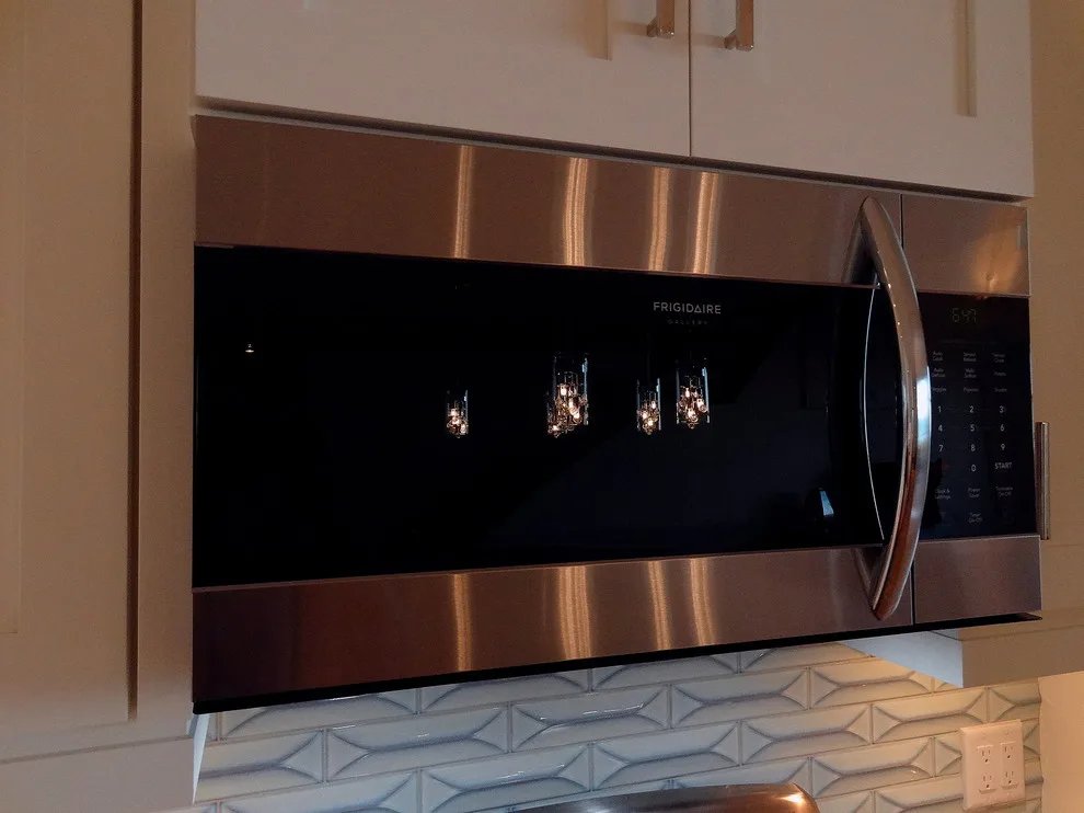Milwaukee Home - Kitchen Renovations by Cornerstone Remodeling, Ltd - Photo 28