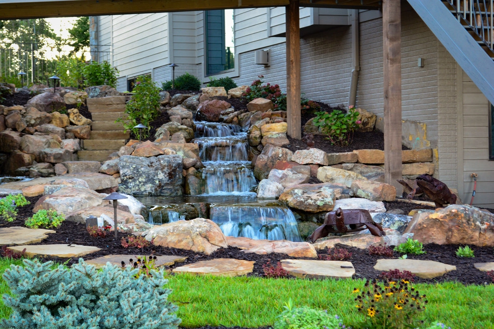 Lakeside Entertainment Space and Water Feature by Breaking Ground - Photo 7