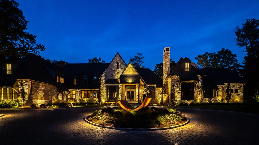 Huntleigh | Outdoor Art Gallery Landscape Design by Frisella Landscape Group - Photo 7