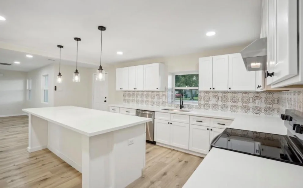 L.I. Construction Group LLC - Photo 4
