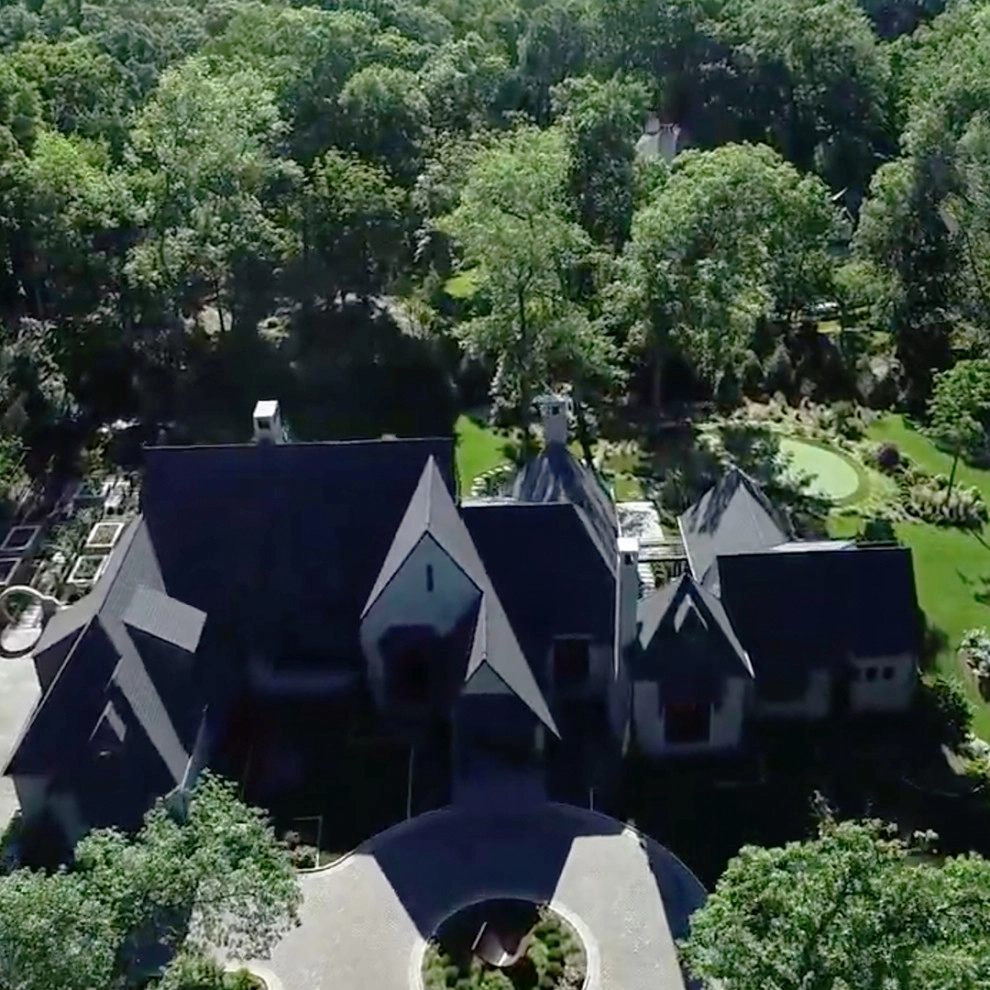 Huntleigh | Outdoor Art Gallery Landscape Design by Frisella Landscape Group - Photo 12