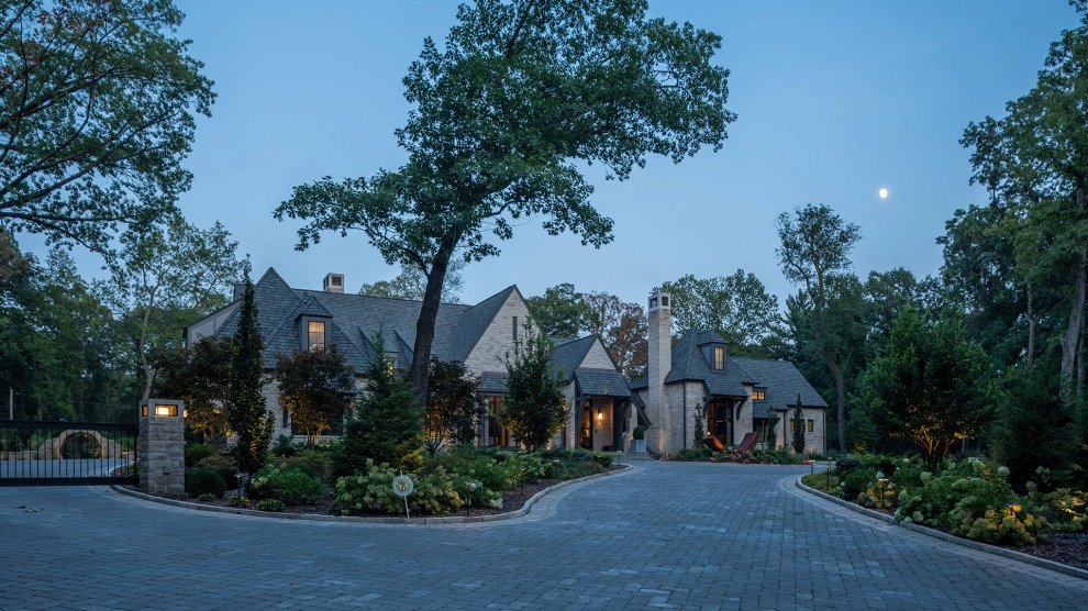 Huntleigh | Outdoor Art Gallery Landscape Design by Frisella Landscape Group - Photo 10