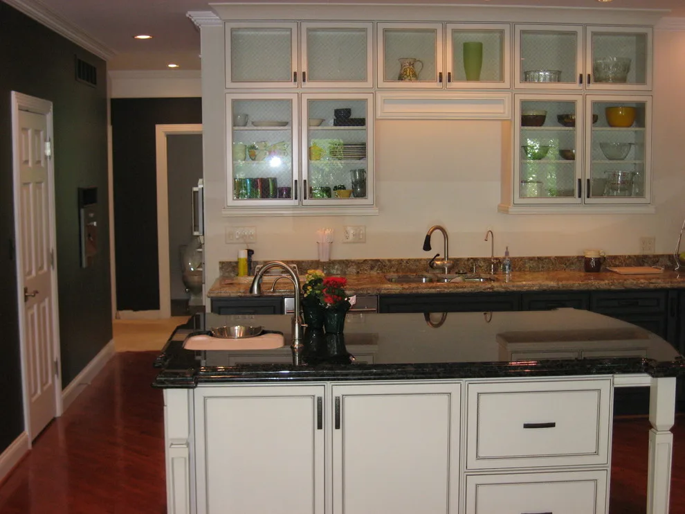 Classic Kitchen by Meyer General Contracting - Photo 2