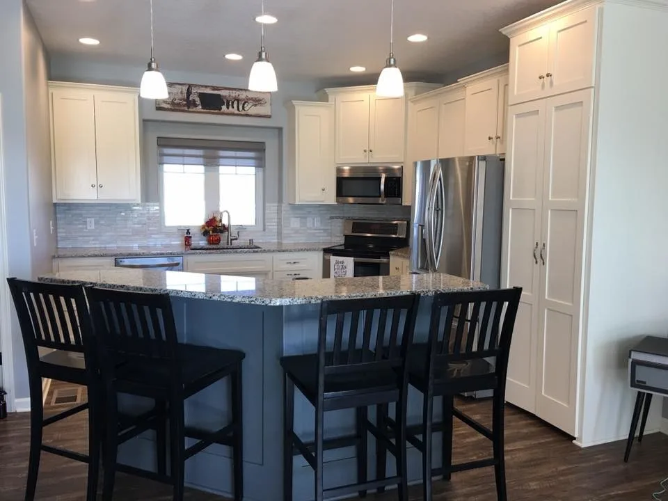 Hansen Construction - Photo 13