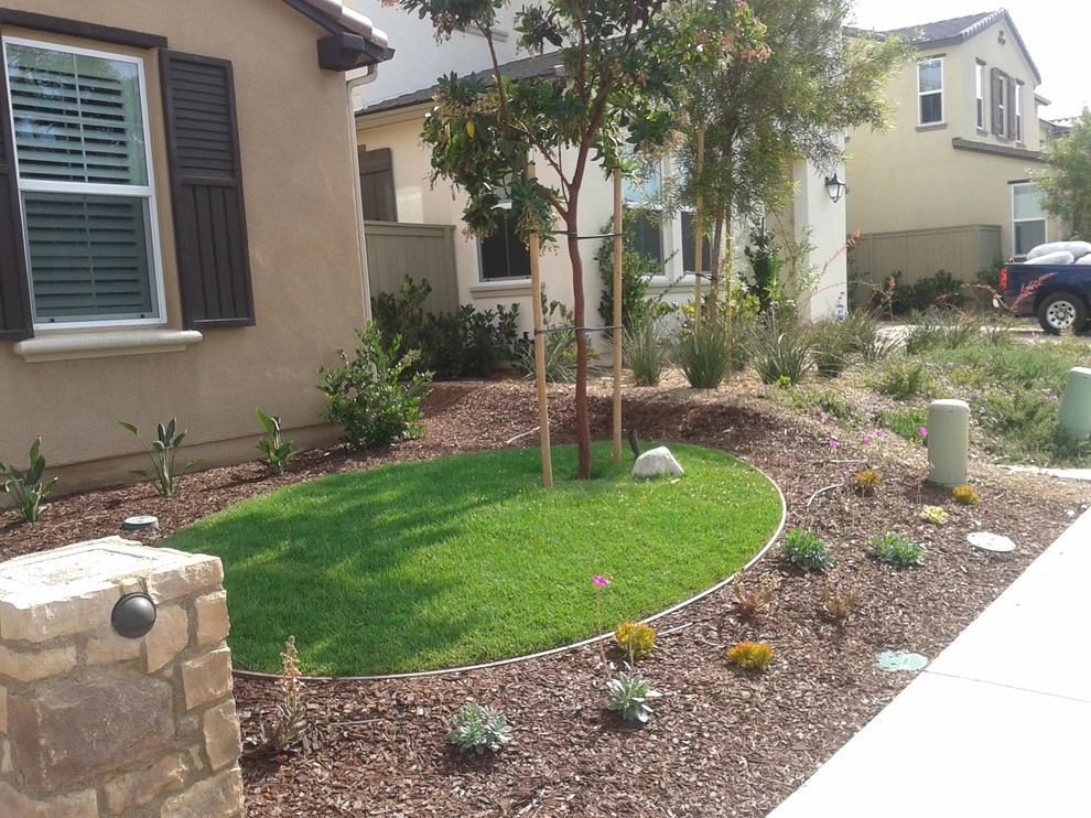 Grass and Artificial grass by GALA Services Inc - Photo 2