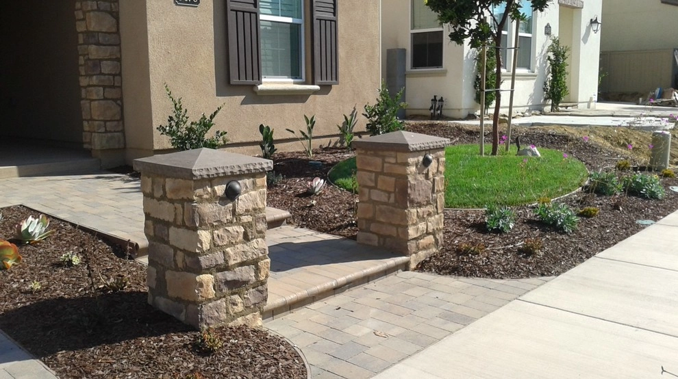 Front yard ideas by GALA Services Inc - Photo 11