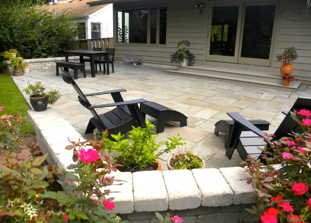 Bluestone Patio by Ganshert Nursery & Landscapes - Photo 3