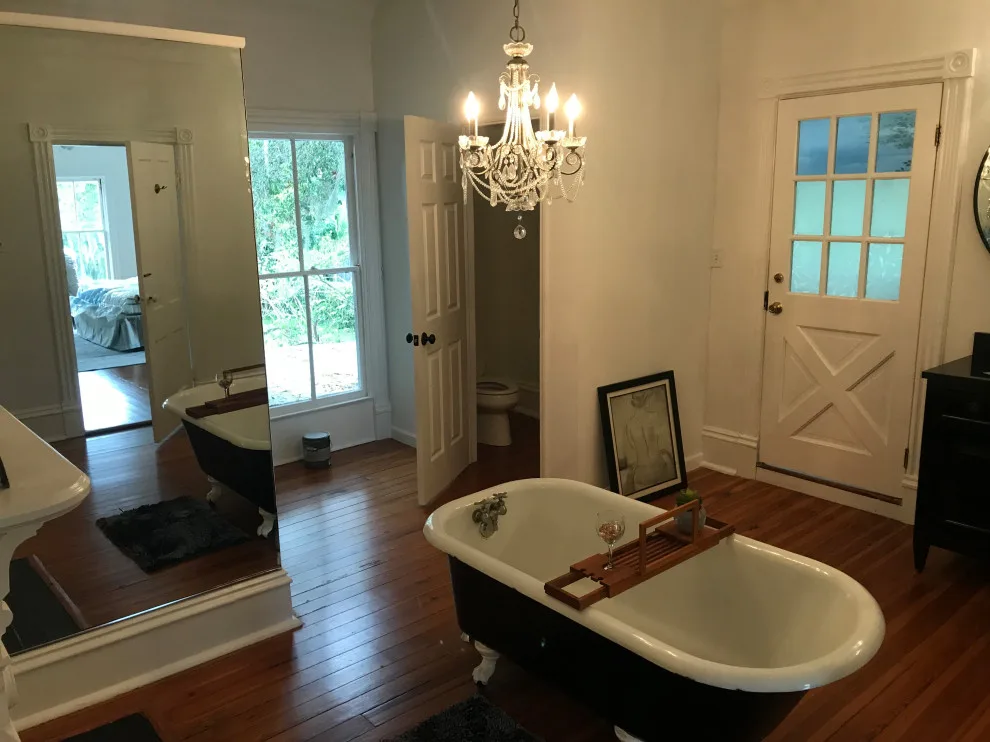 Lake Avenue Bathroom Renovation by Master Touch Restorations - Photo 3