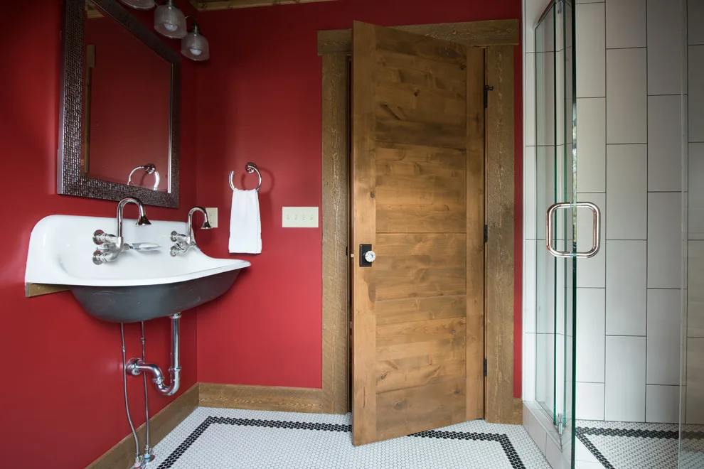 Edward Lake Refuge by Baratto Brothers Construction - Photo 4