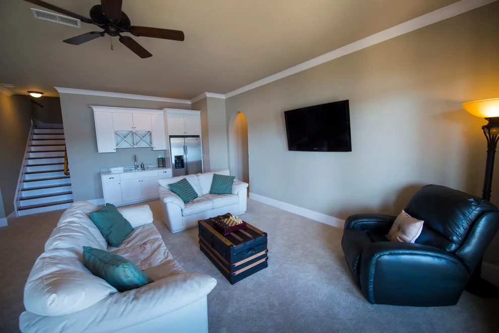 Lakefront Residence - Design and Construction by Level Team Contracting - Photo 10