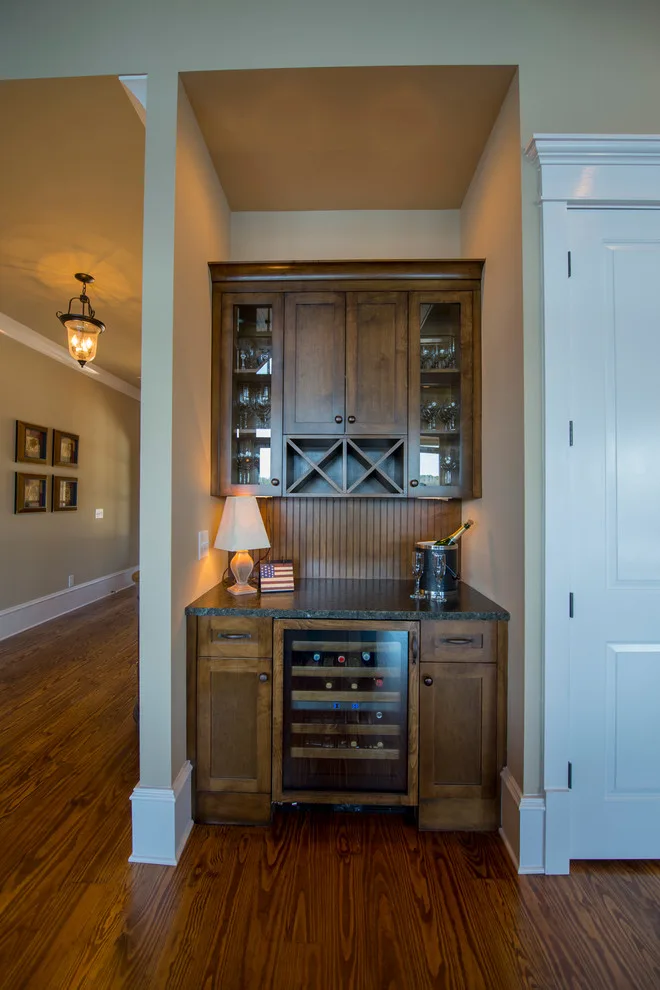 Lakefront Residence - Design and Construction by Level Team Contracting - Photo 22
