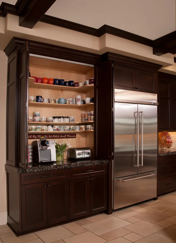 Lakefront Home Kitchen Renovation by Phase II, Inc. - Photo 12