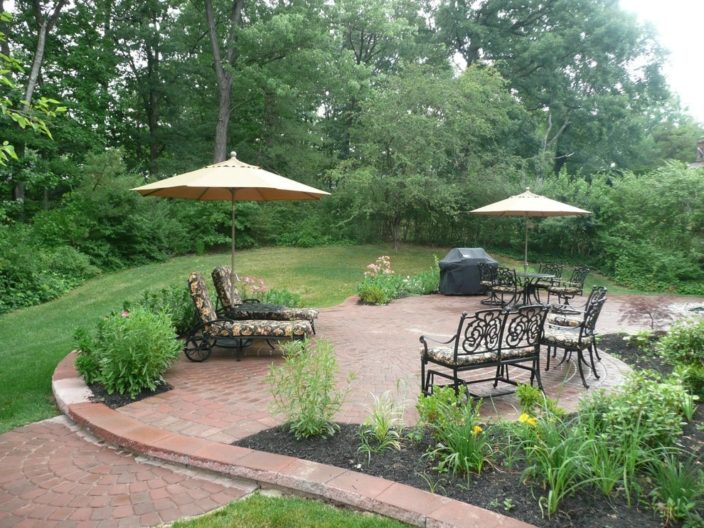 Outdoor Living & Kitchens by Garcia Patios And Landscaping, Inc. - Photo 3