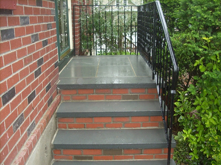 Garden City Landscape - Photo 14
