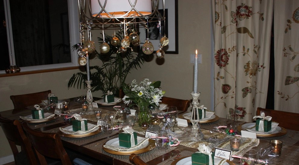 Christmas Decor by Garden Creations, Inc. - Photo 9