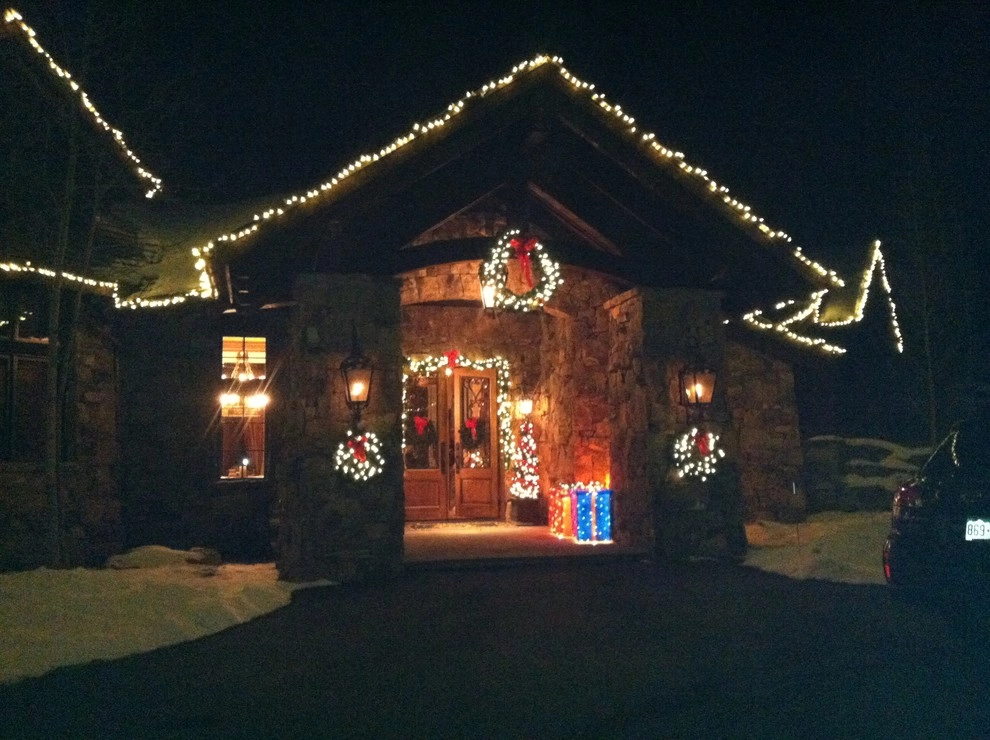 Christmas Decor by Garden Creations, Inc. - Photo 3