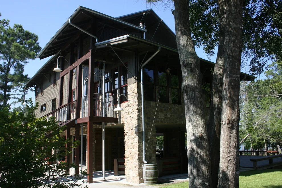Sam Rayburn Lake House by Carter & Company - Photo 3