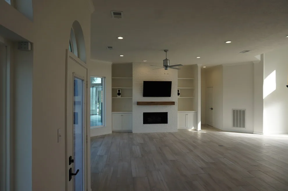 Lakeside Lifestyle by Town Oak Construction - Photo 4