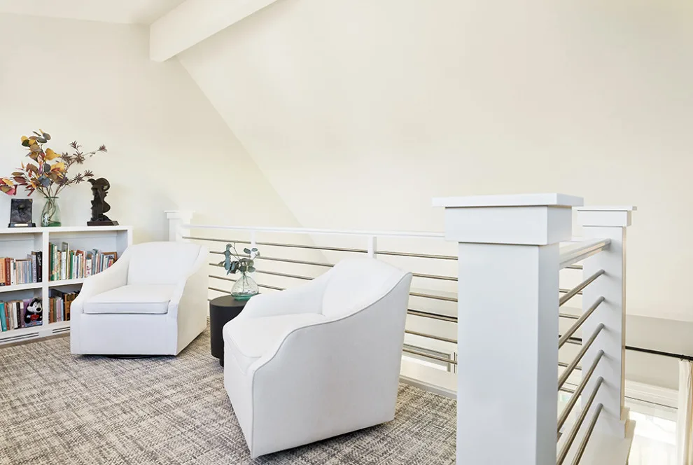 Lake Michigan Apartment Revamp by Blok Builders, Inc. - Photo 11