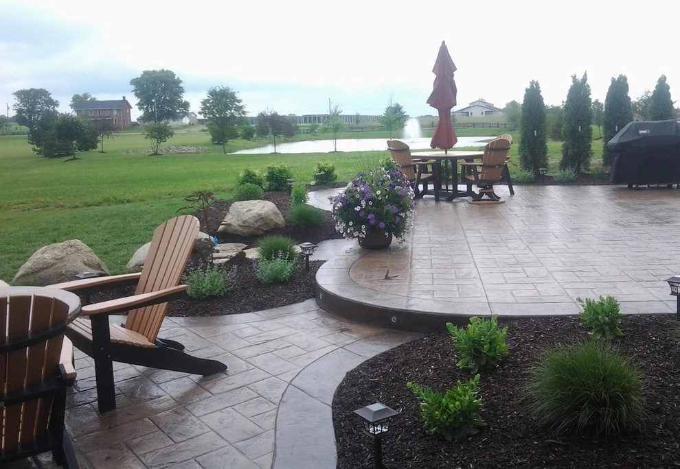 Lewis' Lush Landscape by Garden Of Eden Landscaping Services - Photo 10