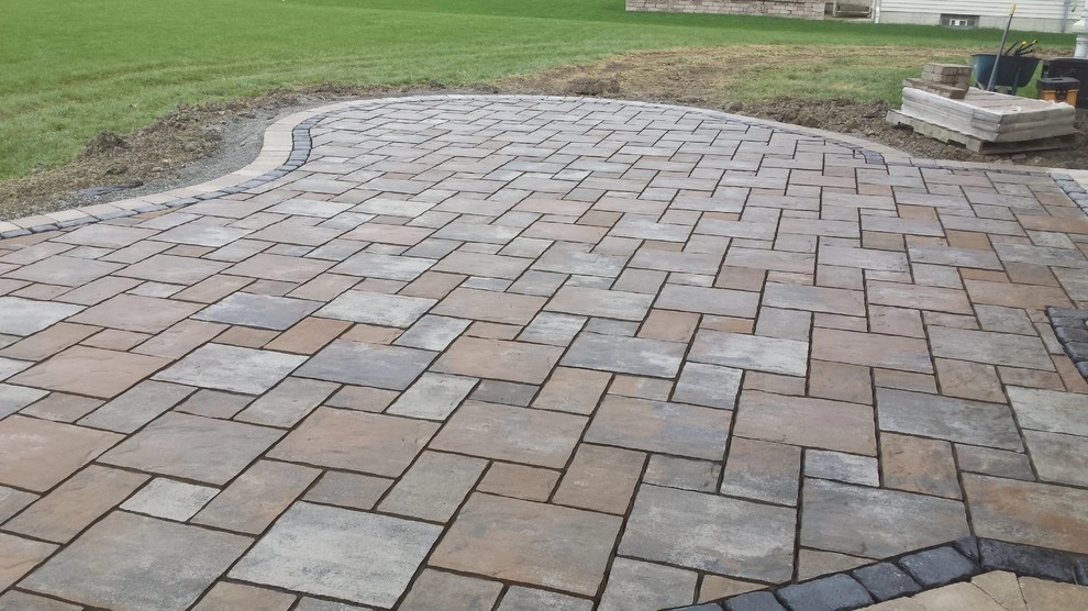 Roush's New Patio by Garden Of Eden Landscaping Services - Photo 4