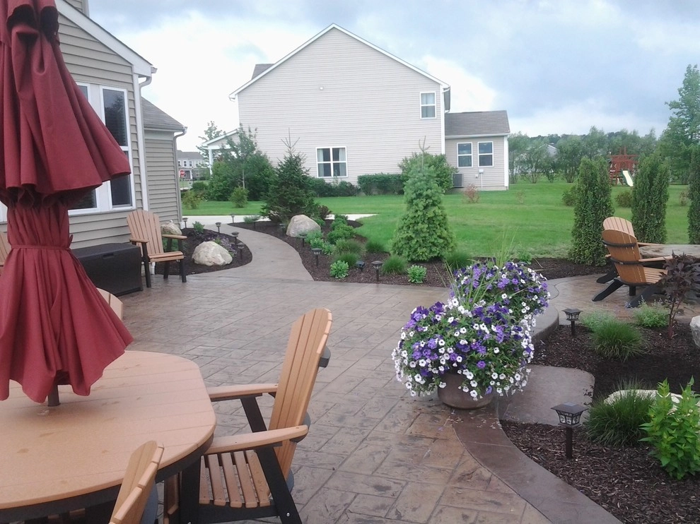 Lewis' Lush Landscape by Garden Of Eden Landscaping Services - Photo 22