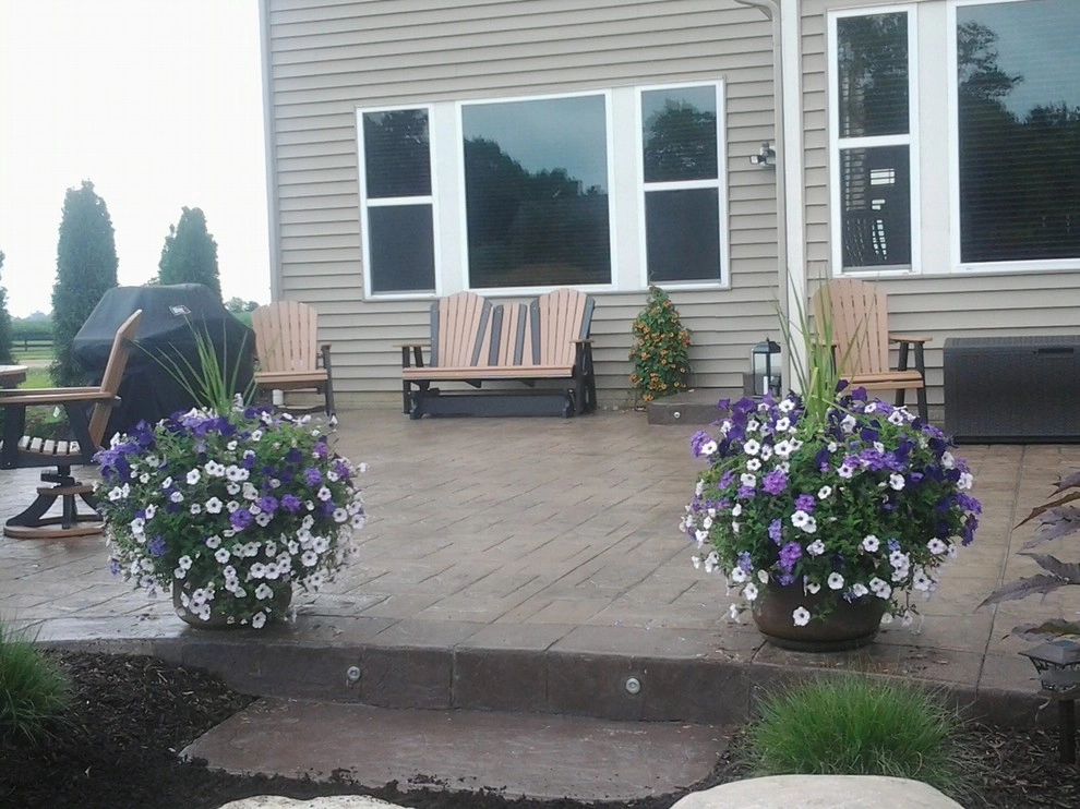Lewis' Lush Landscape by Garden Of Eden Landscaping Services - Photo 24