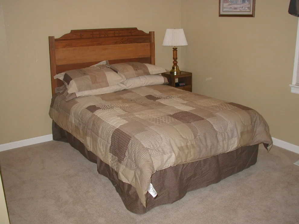 Riverside Cabin by Premier Property Service Of Ohio, LLC - Photo 6