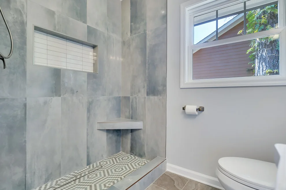 Lakeview Expansion | Construction by Bradford Custom Homes & Remodeling - Photo 17