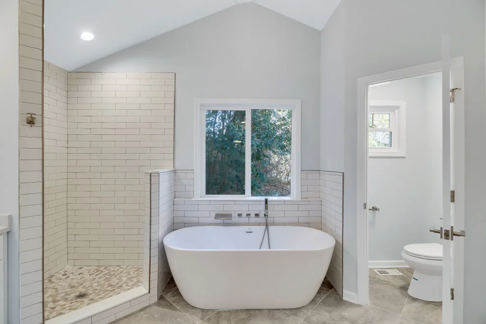 Lakeview Expansion | Construction by Bradford Custom Homes & Remodeling - Photo 15